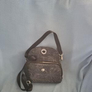 Baggallini purse